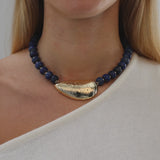 Gold mussel necklace, 18K Goldplated, Pyrit Lapis Stone